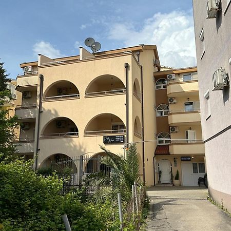 Villa Il Mare Будва Экстерьер фото